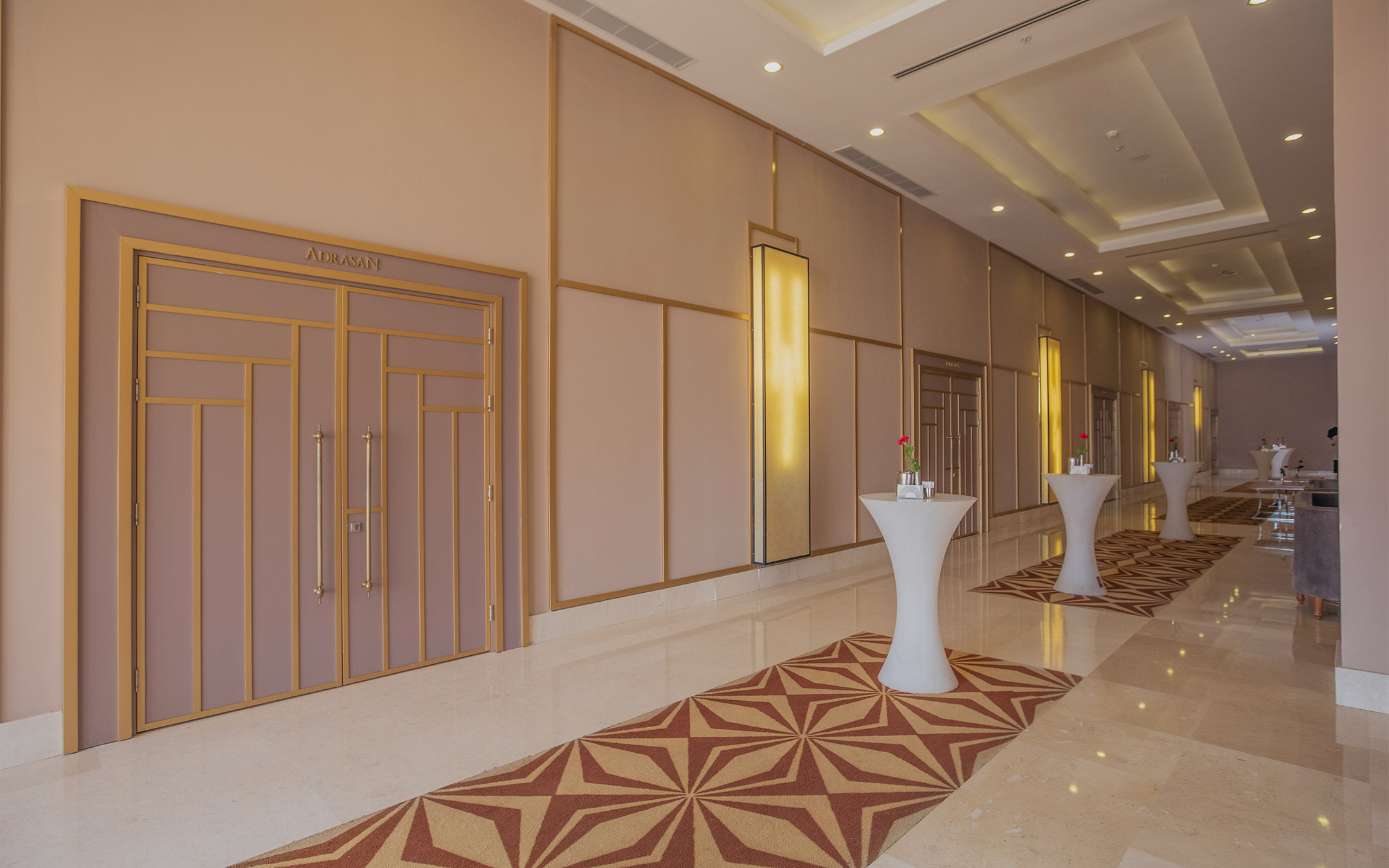 Foyer (Teras)