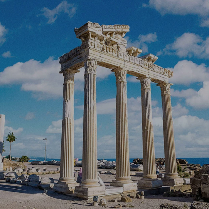 <p>Apollon Tapınağı</p>