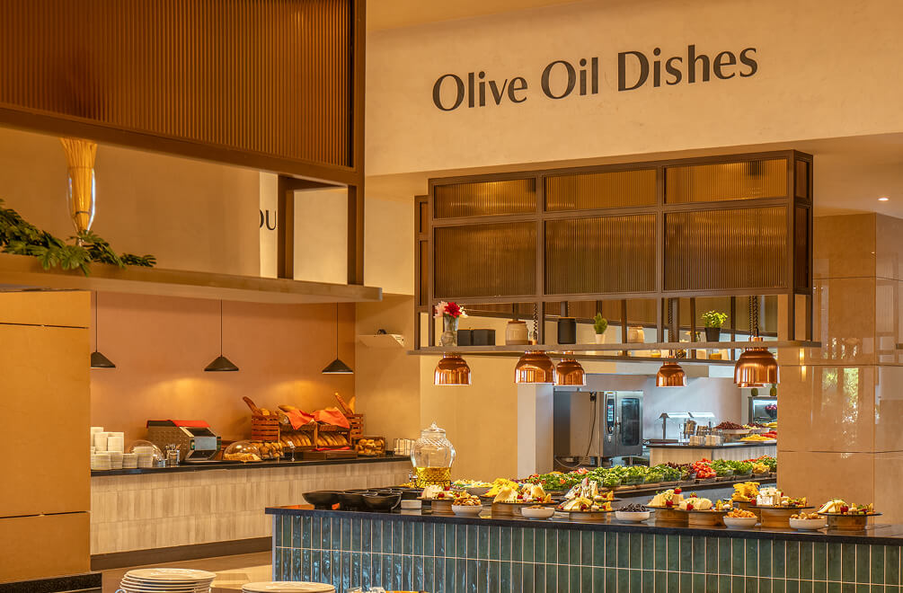 <p>All-Day Gastronomy with the Signature of Master Chefs</p>