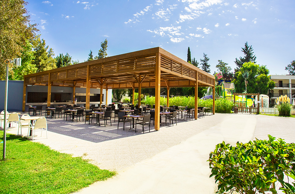<p>Her Yaşa Hitap Eden Konforlu ve Ferah Bir Bar Deneyimi</p>