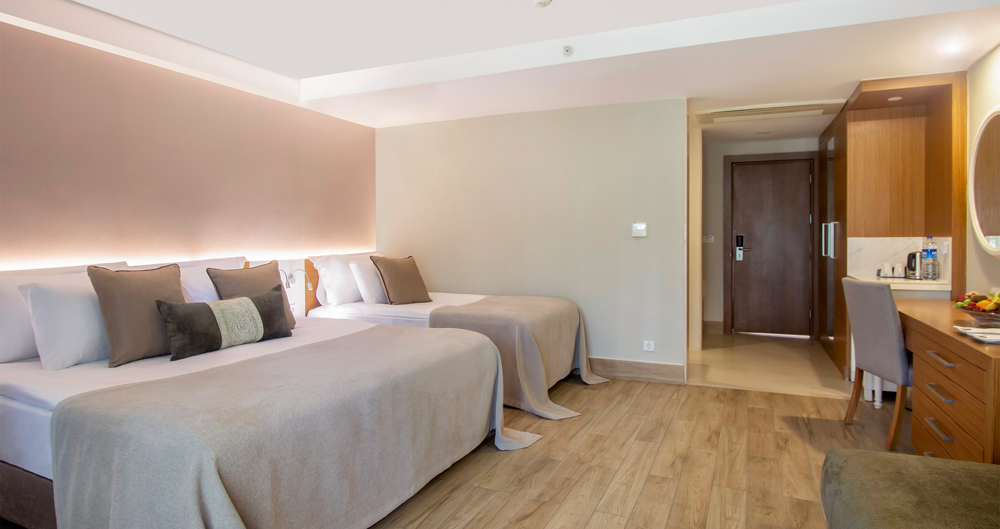 sherwood-exclusive-kemer-superior-oda-galeri3.jpg