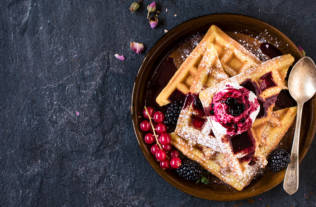 <p>Görsel ve Lezzet Şölenine Dönüşen Waffle Deneyimi</p>